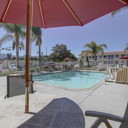 Motel 6-Corona, Ca Екстериор снимка