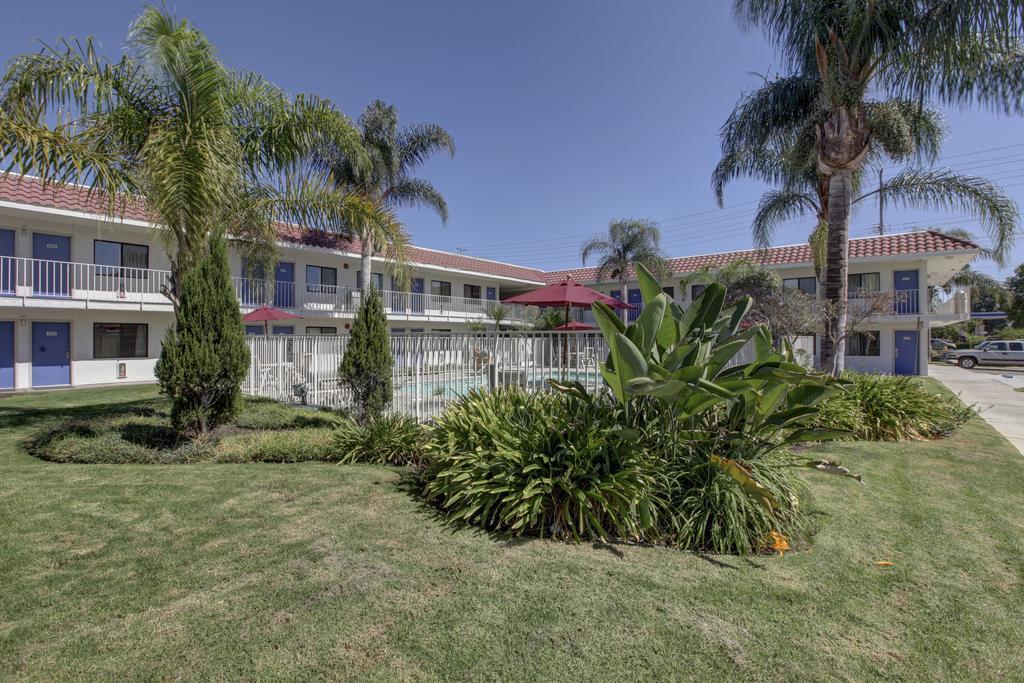 Motel 6-Corona, Ca Екстериор снимка