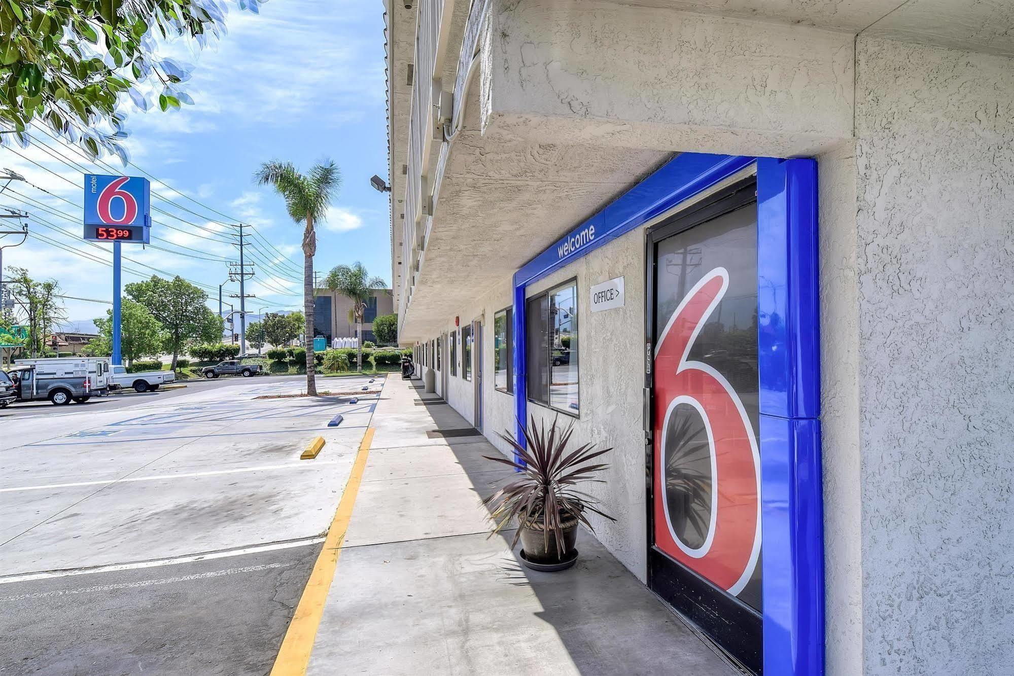 Motel 6-Corona, Ca Екстериор снимка
